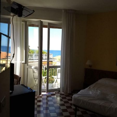 Hotel Della Punta Bordighera Ngoại thất bức ảnh