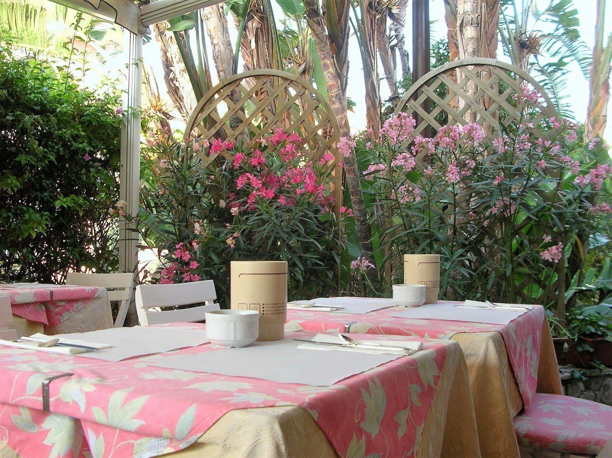 Hotel Della Punta Bordighera Ngoại thất bức ảnh